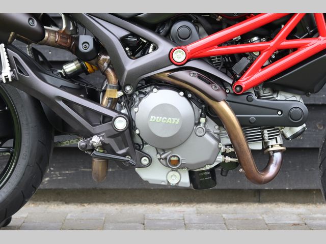 ducati - m-796