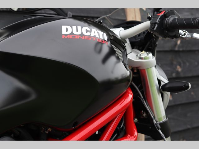 ducati - m-796