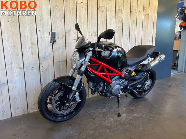 ducati - m-796