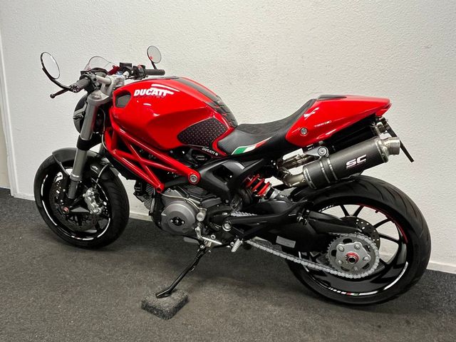 ducati - m-796