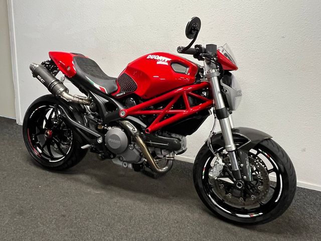 ducati - m-796