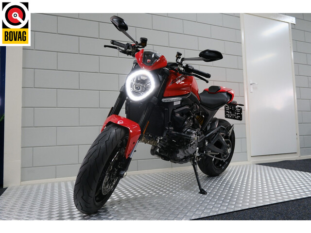 ducati - monster--