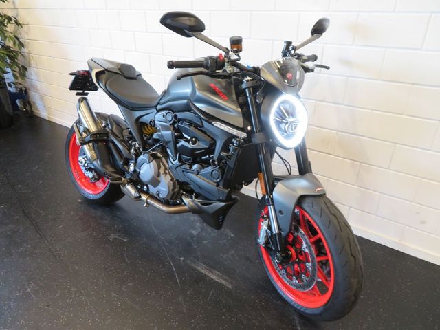 ducati - monster--