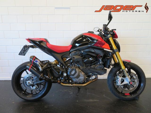 ducati - monster--