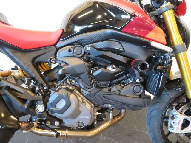 ducati - monster--