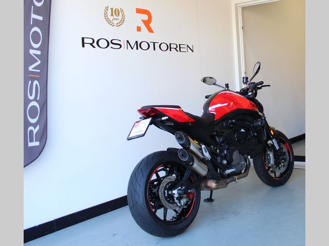 ducati - monster--