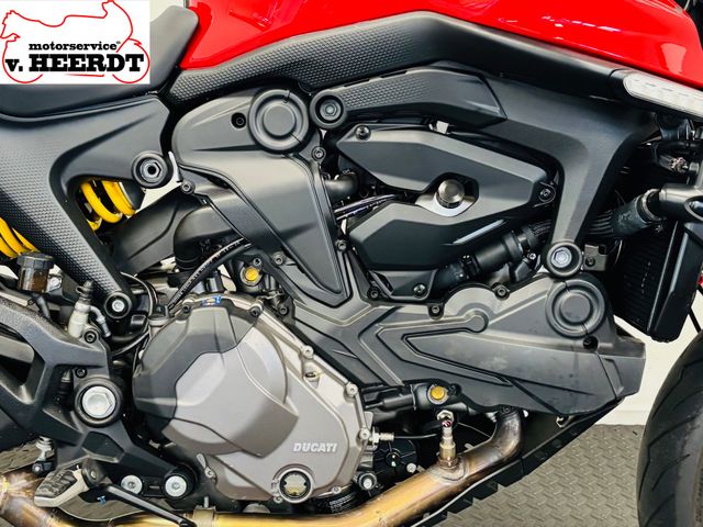 ducati - monster--