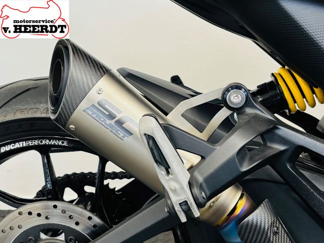 ducati - monster--