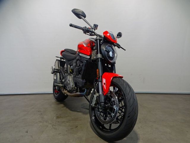 ducati - monster--