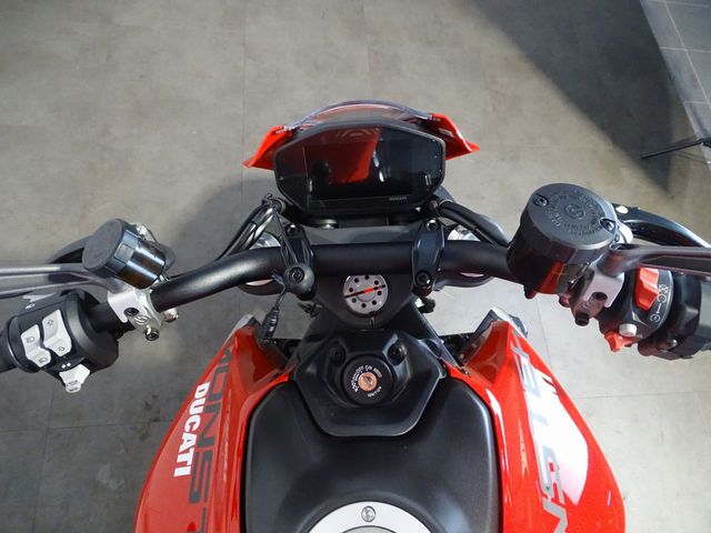 ducati - monster--