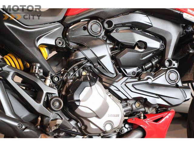 ducati - monster--