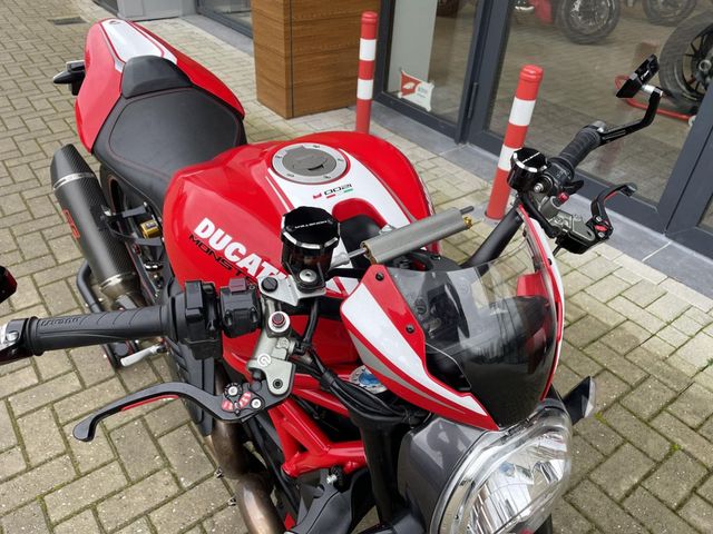 ducati - monster-1200-r