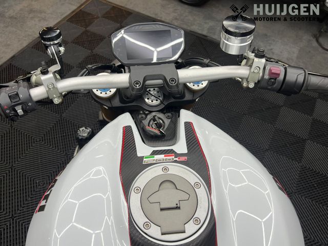 ducati - monster-1200-s