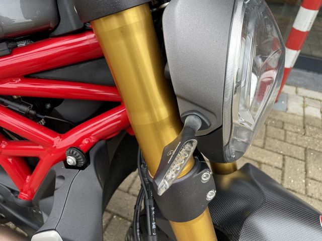ducati - monster-1200-s