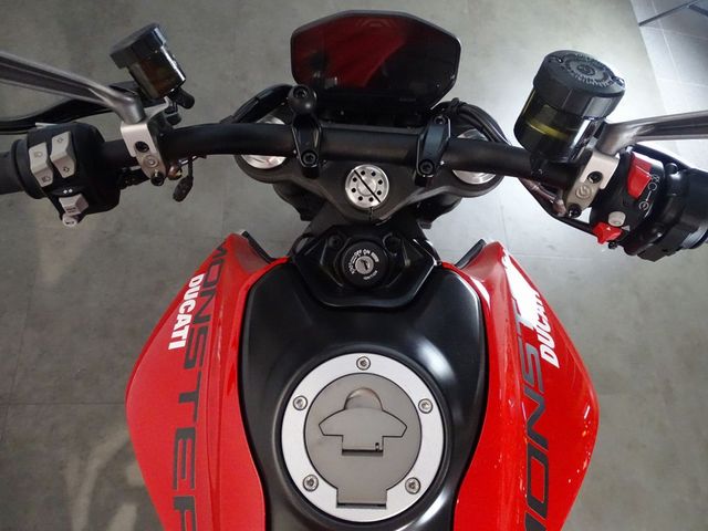 ducati - monster