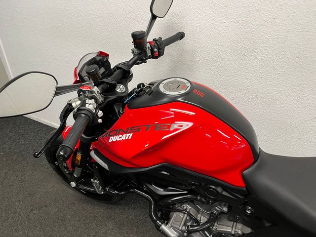 ducati - monster