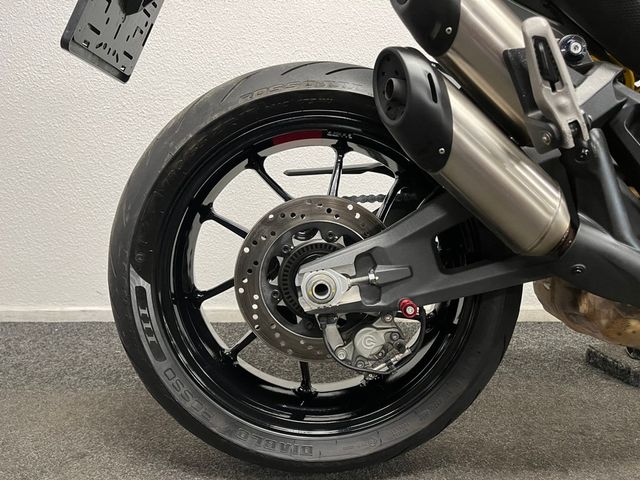 ducati - monster