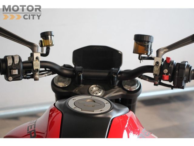 ducati - monster