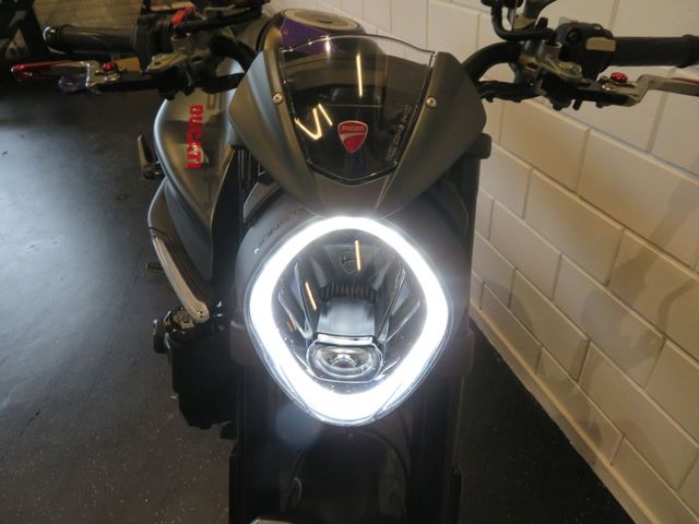 ducati - monster