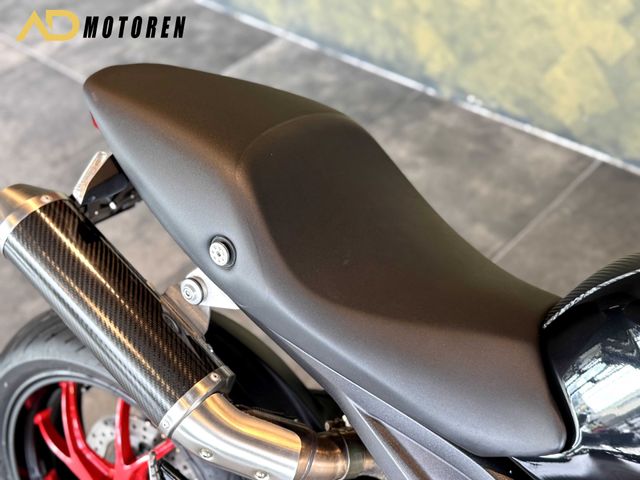 ducati - monster