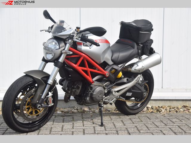 ducati - monster-696