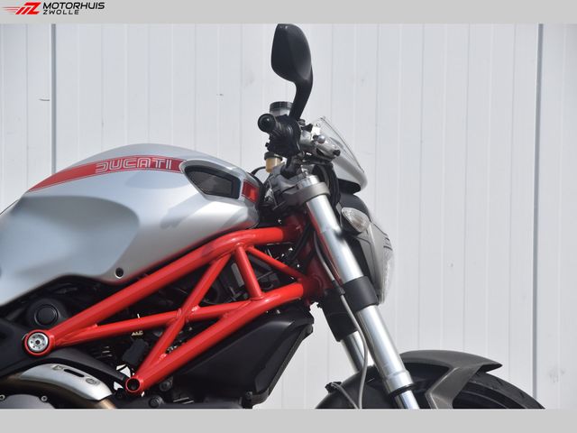 ducati - monster-696