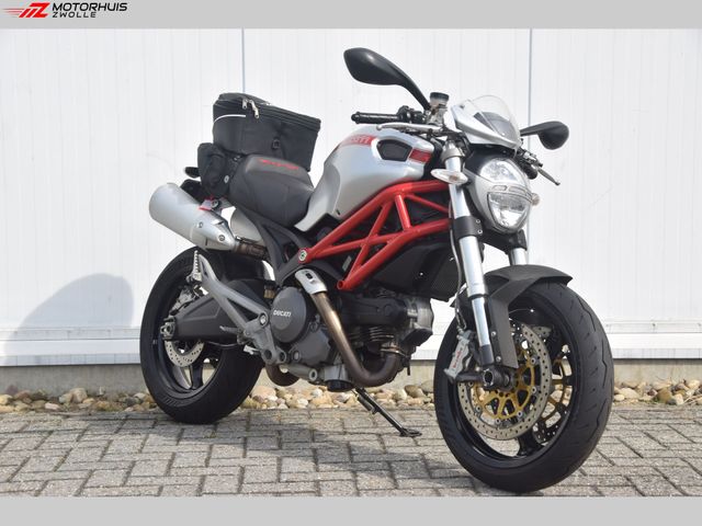 ducati - monster-696