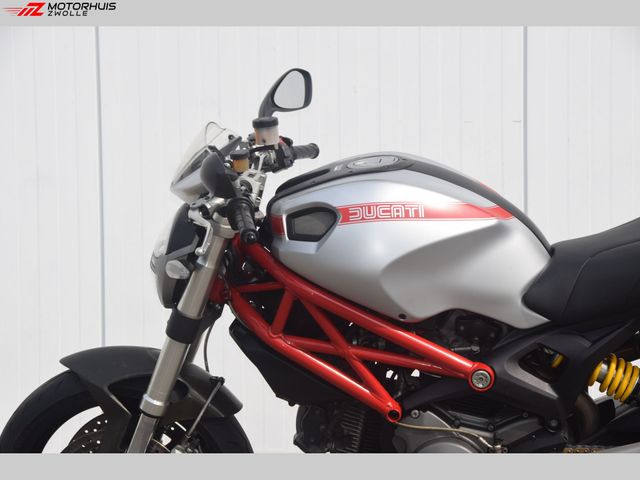 ducati - monster-696