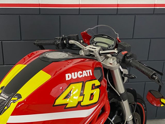 ducati - monster-696