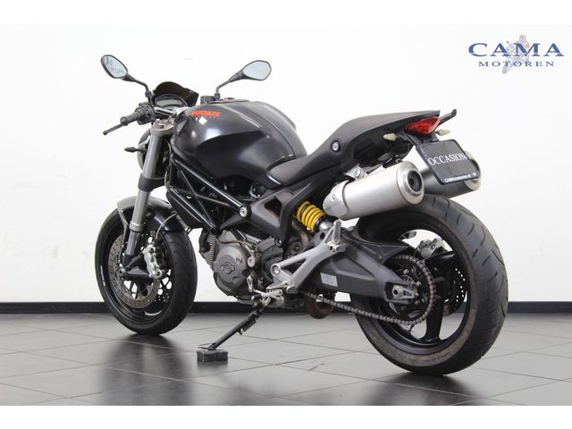 ducati - monster-696