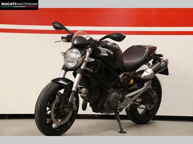 ducati - monster-696