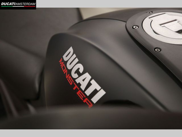 ducati - monster-696