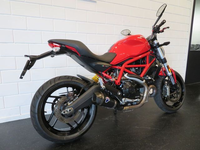 ducati - monster-797--