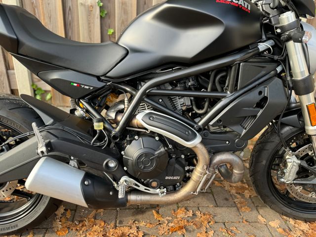 ducati - monster-797--