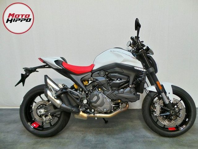 ducati - monster-797--