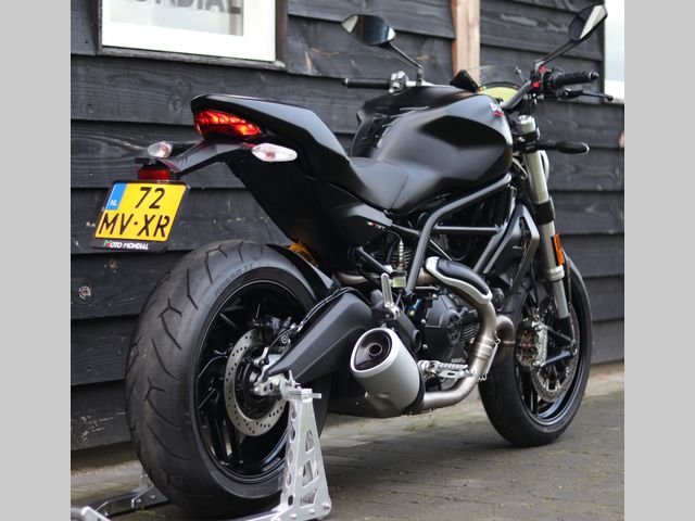 ducati - monster-797--