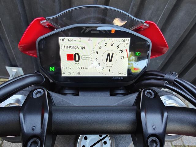ducati - monster-797--