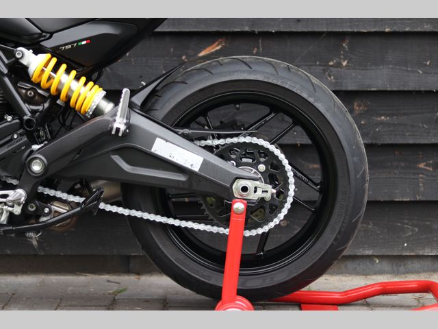 ducati - monster-797--