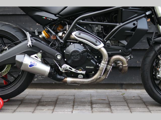 ducati - monster-797--