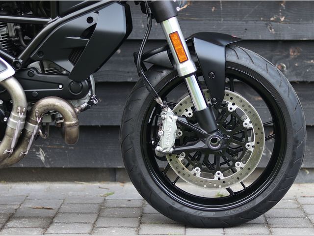 ducati - monster-797--