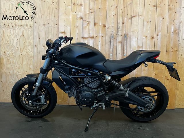 ducati - monster-797