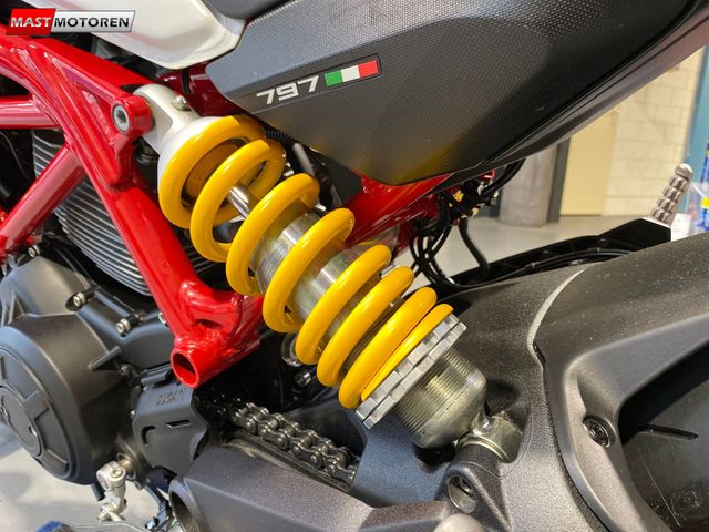 ducati - monster-797