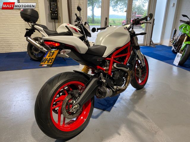 ducati - monster-797