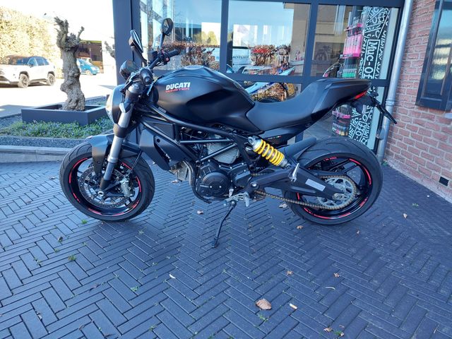 ducati - monster-797