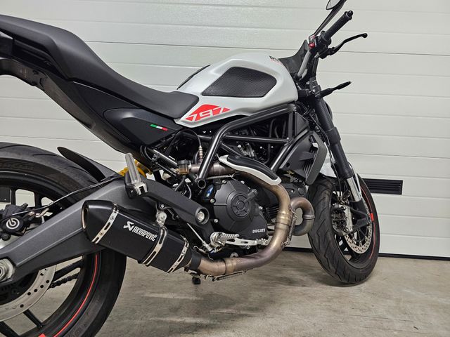 ducati - monster-797