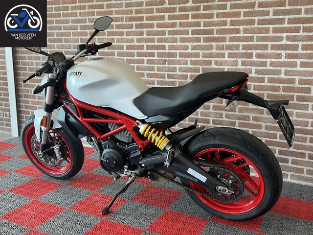 ducati - monster-797