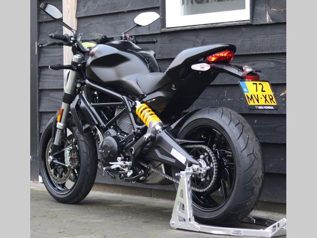 ducati - monster-797