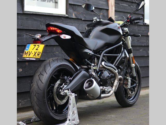 ducati - monster-797