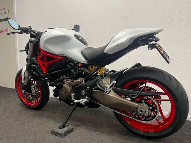 ducati - monster-821