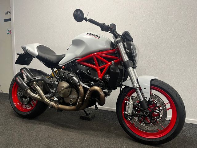 ducati - monster-821